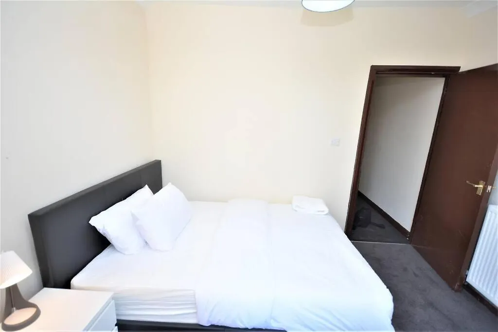 Lovely 3Bedroom Apartment London